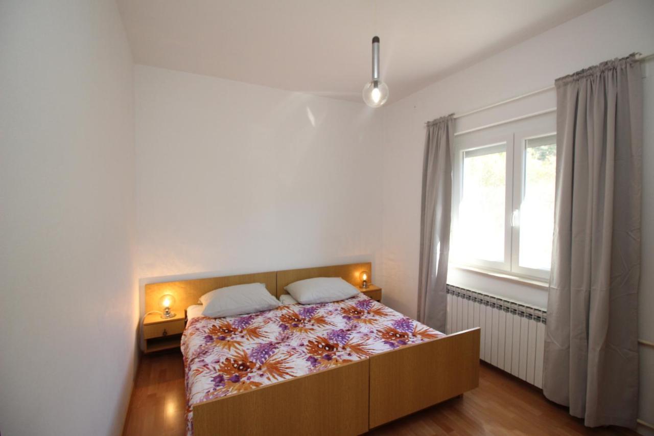 Apartments Vesna Punat Eksteriør billede